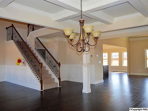 3rd image of 5555 Southgate Dr