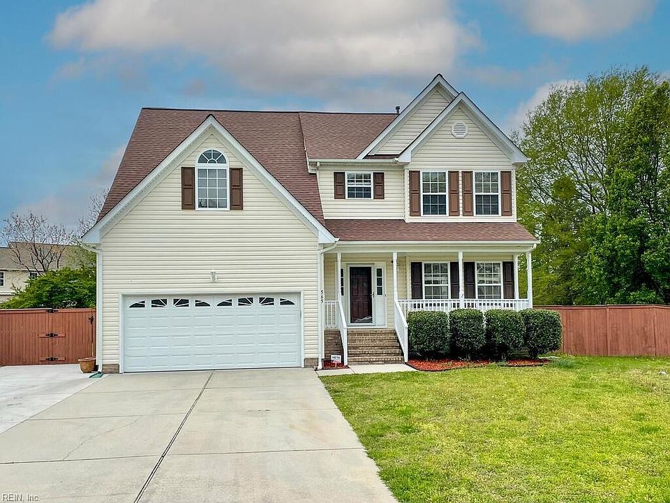 1st image of 565 Fair Oak Dr