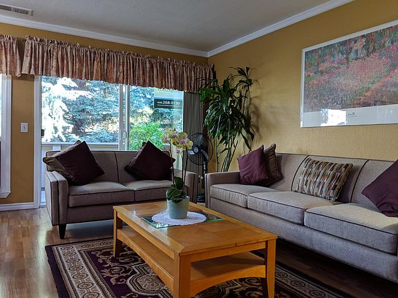 5th image of 767 N Fair Oaks Ave APT 8