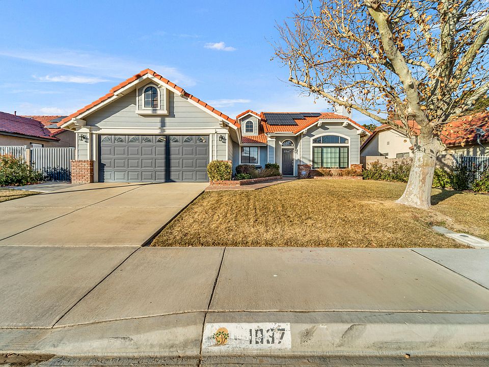 1st image of 1037 E Avenue K6