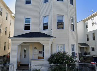 42 Perry Ave, Worcester, MA 01610