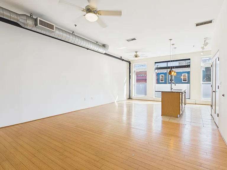 1707 E Main St #2 — Photo 2