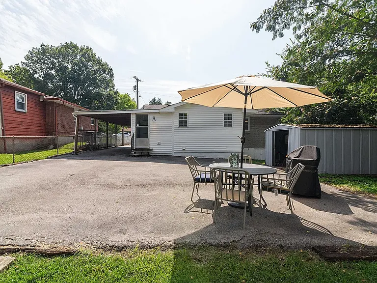 4117 Edwards Ave — Photo 26