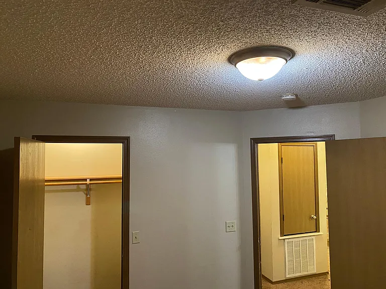 500 Shady Grove Rd #5 — Photo 10