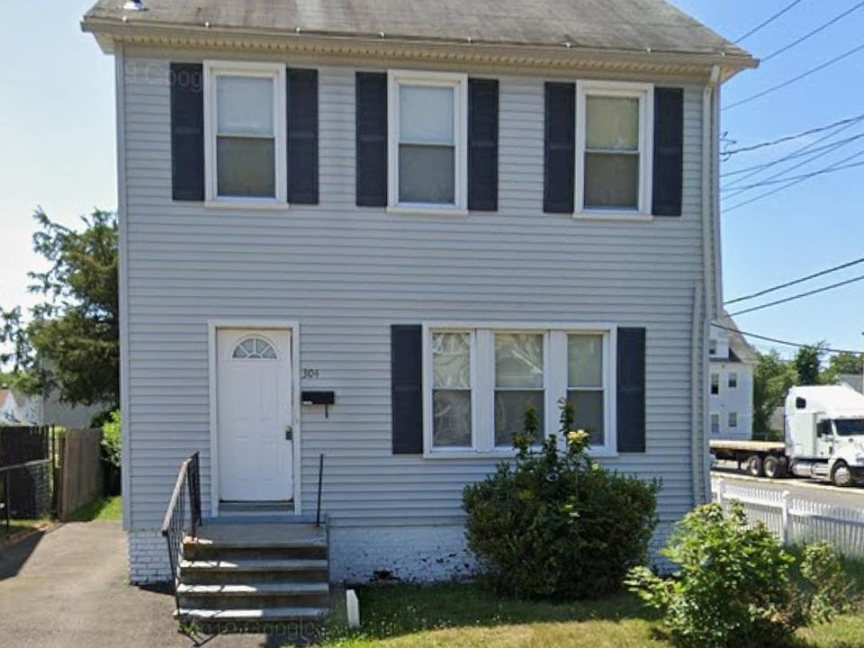 1st image of 304 Morse St #1