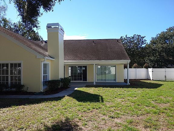 3rd image of 1332 Olympia Park Cir