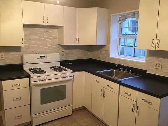 NOTE: NEW stainless steel stove has been installed!