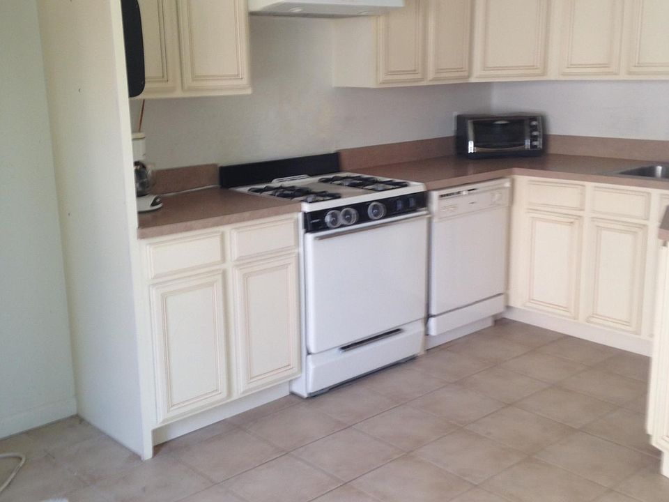 1st image of 56 Santa Monica Ln #1