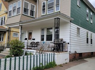 111 Spring St, West Haven, CT 06516