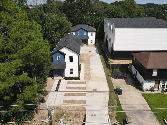 4th image of 9441 Radio Rd