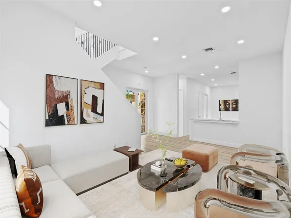 506 SE 7th Street #301, Fort Lauderdale, FL 33301