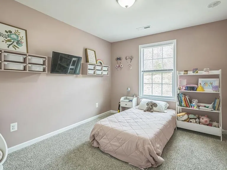 48 Ellison Ct — Photo 19