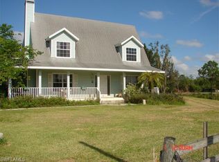 19711 Honey Bear Ln, North Fort Myers, FL 33917