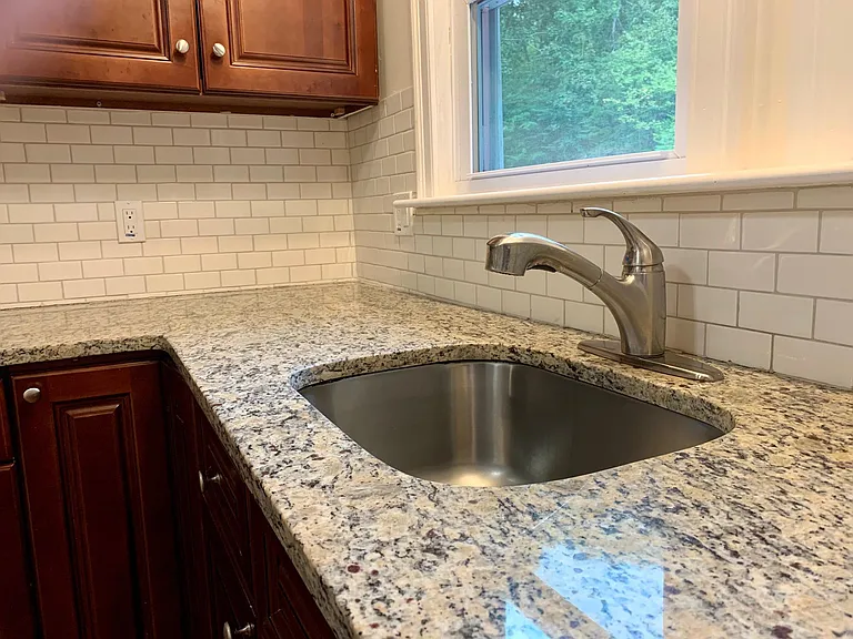 35 Mount Vernon Ave #2 — Photo 5
