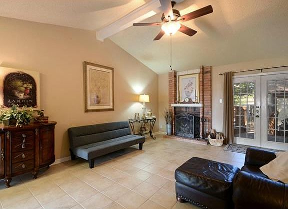 5th image of 11110A Parkfield Dr