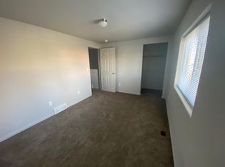 132 N Park St, Casper, WY 82601