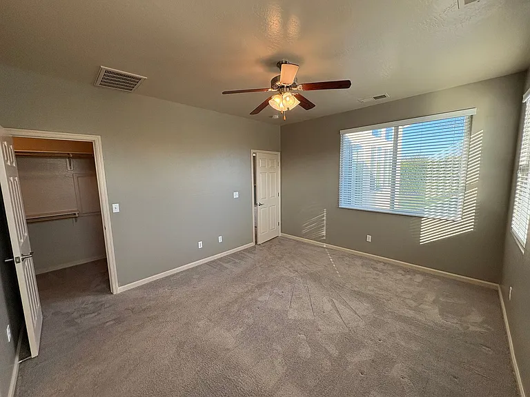 3310 N Tilden Ct — Photo 26