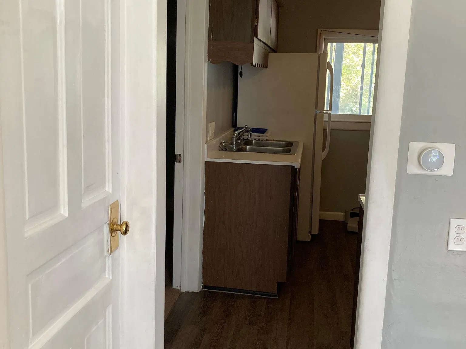 1225 N Chestnut St — Photo 3