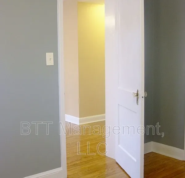 8405 Greenwood Ave #3 — Photo 21