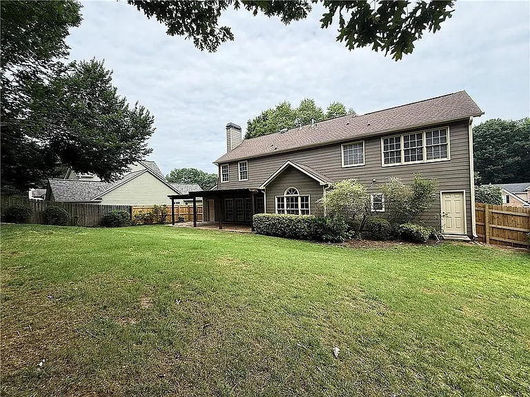 1310 Rosewood Dr — Photo 36