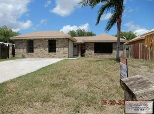 7161 Laguna Madre Dr, Brownsville, TX 78526