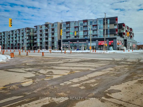 5260 Dundas St, Burlington, ON