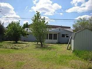 4th image of 1821 Jamestown Dr
