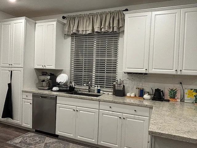 1378 Hadley Dr — Photo 16