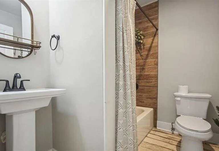 1384 Lanvale Dr SW — Photo 14