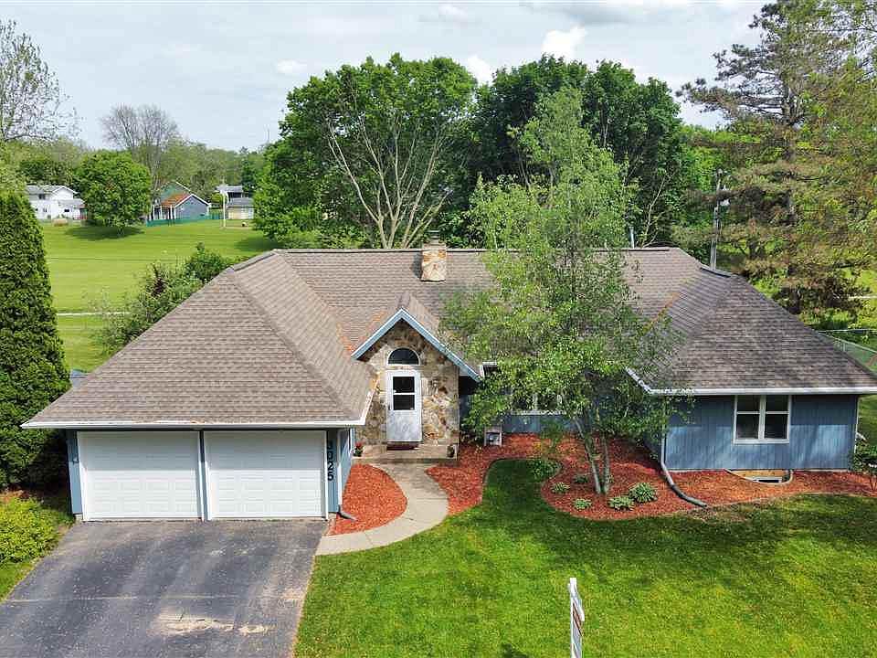 3025 Todd Dr, Madison, WI 53713 | MLS #1909337 | Zillow