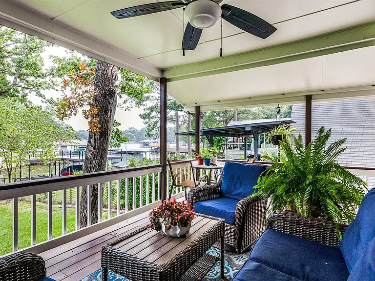 1813 Oak Shore Dr — Photo 5