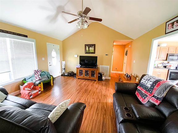2nd image of 364 Saint Paul Ave