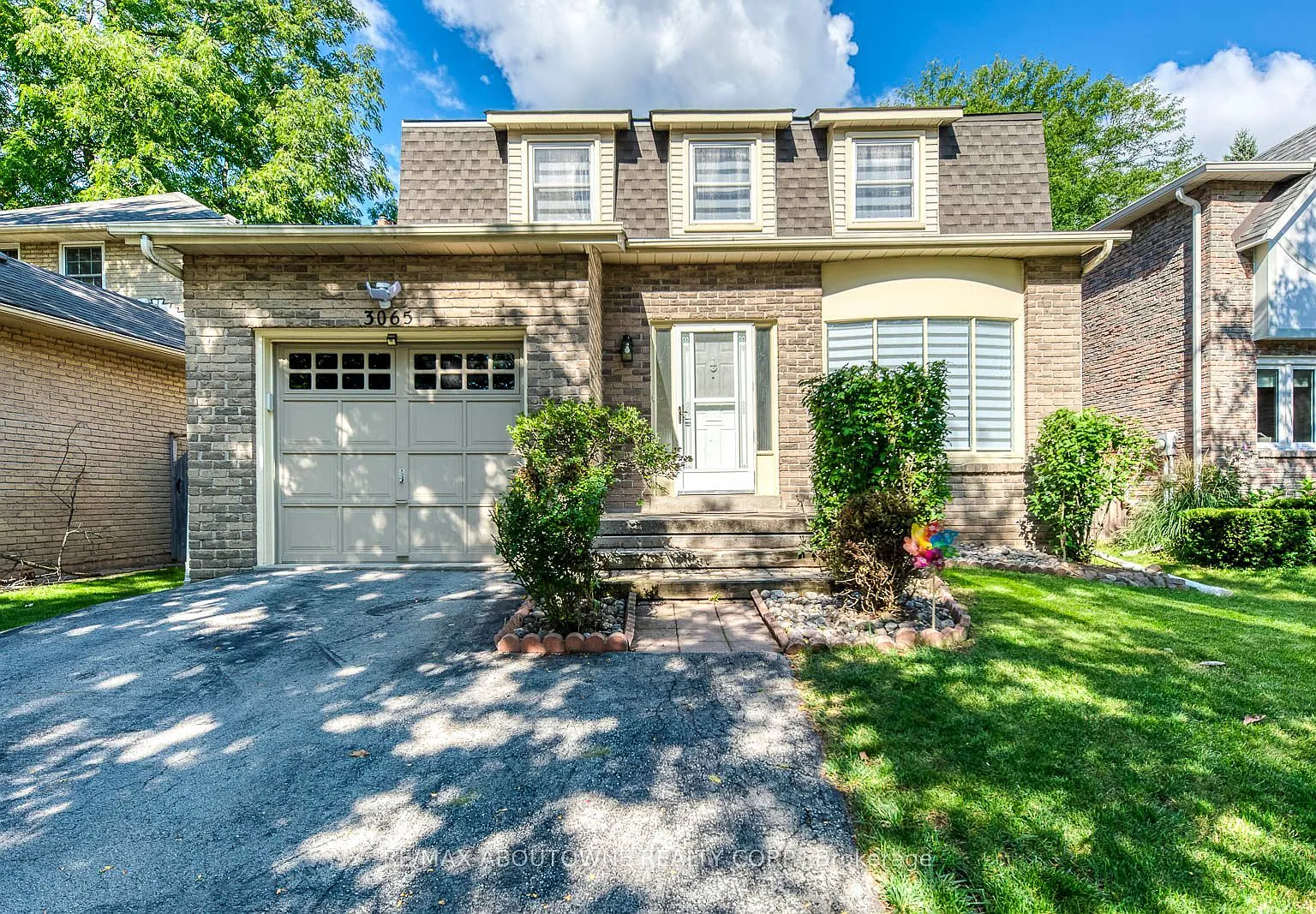 4 bed, $3,900 — Photo 2