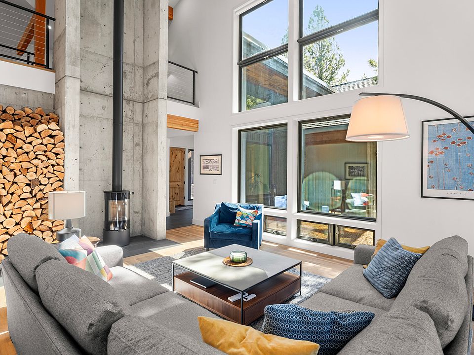 1st image of 56670 Sunstone Loop #141