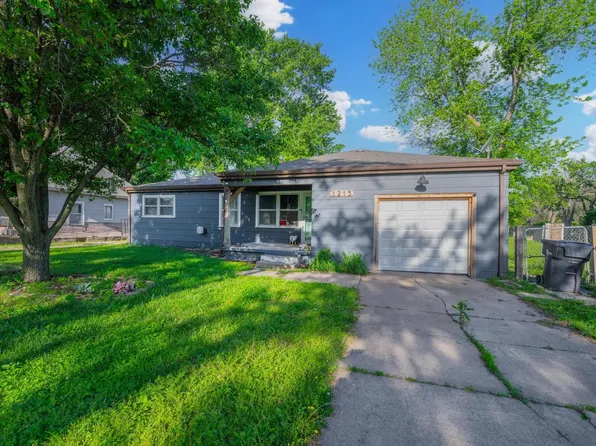 1215 N Logan St, Newton, KS 67114