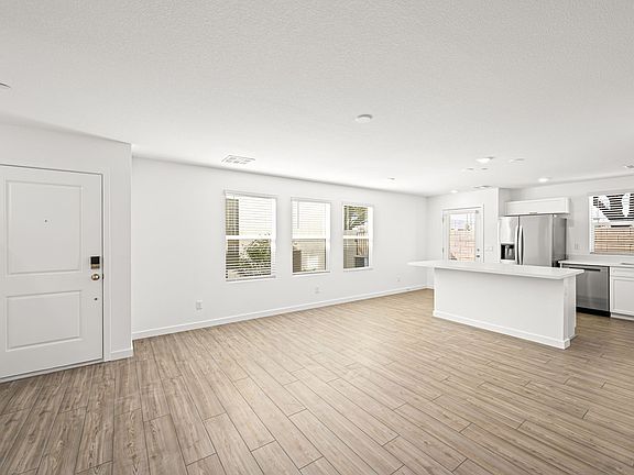 5 web or mls Lennar 527 Bellum Dr 1012 5