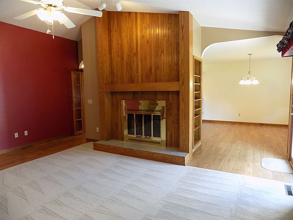 5th image of 56784 Ramble Wood Ln