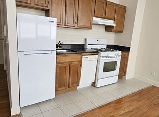 70 Bank St #2F, Waterbury, CT 06702