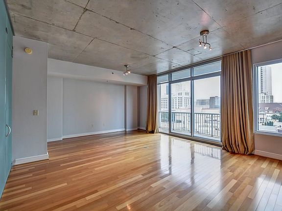 5th image of 950 W Peachtree St NW Unit 1109