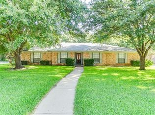 18007 Saddlehorn Ln, Mansfield, TX 76063