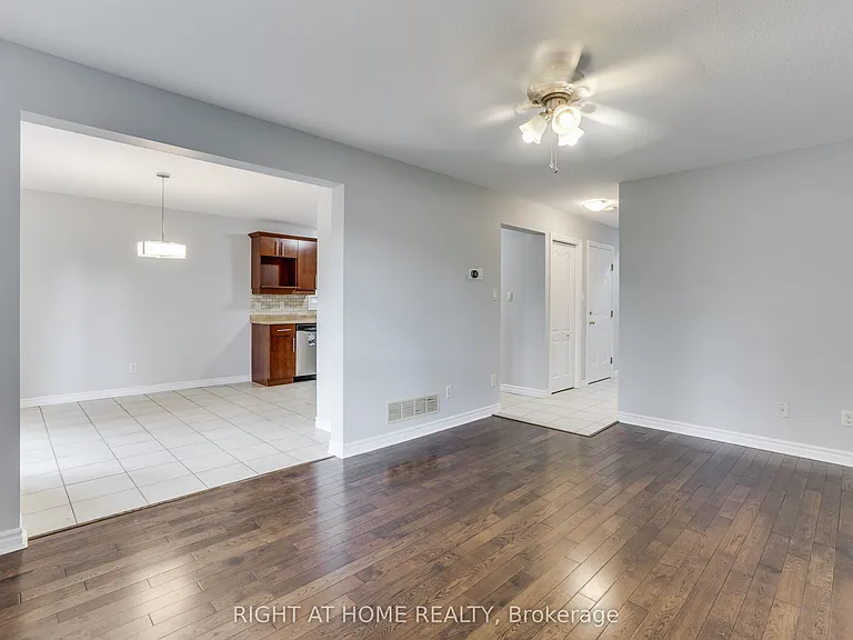 2206 Coronation Dr — Photo 7
