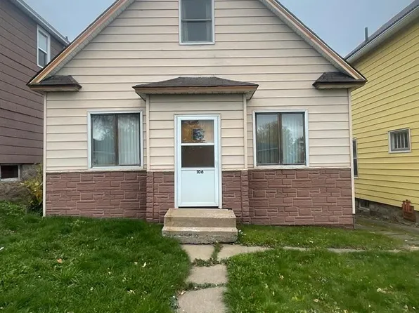 106 W Iowa Ave, Gilbert, MN 55741