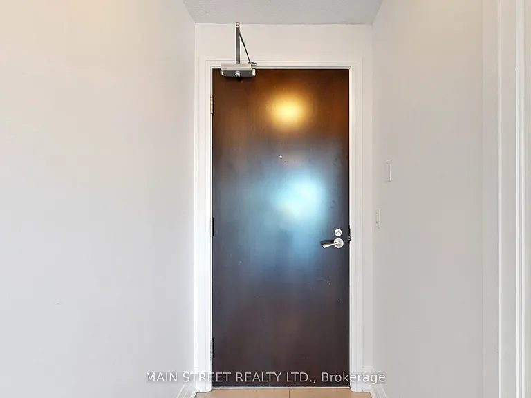 30 N Park Rd #506 — Photo 29