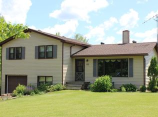 122 Forest Ave, Hill City, MN 55748