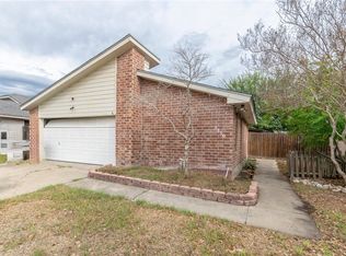 5330 Crossridge Dr, Corpus Christi, TX 78413