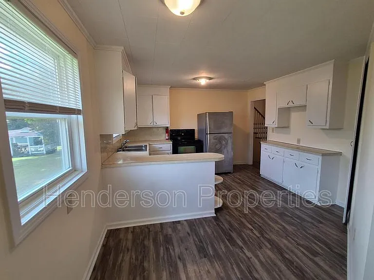 1411 Pennington Rd — Photo 5
