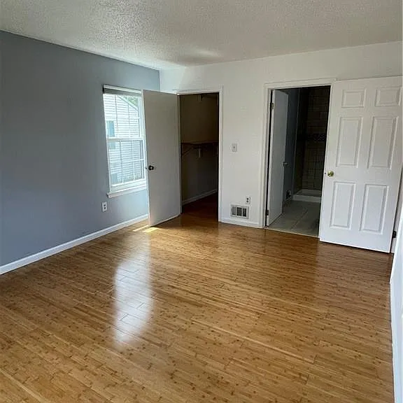 53 Taylor Dr — Photo 18