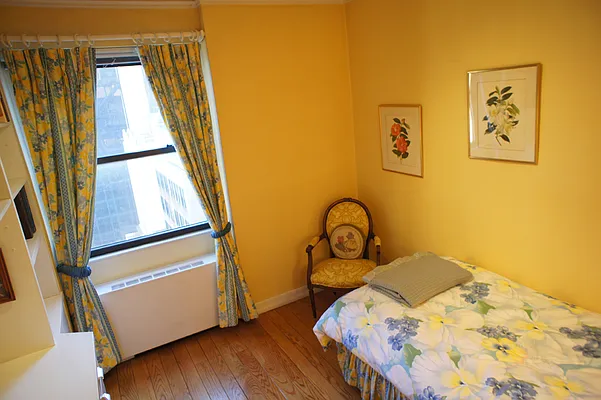 Sold by REGII | media 1