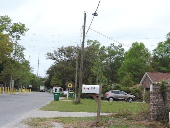 4th image of 108 Nathey Ave