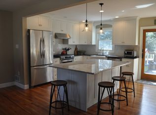 20 Robin St, Pearl River, NY 10965